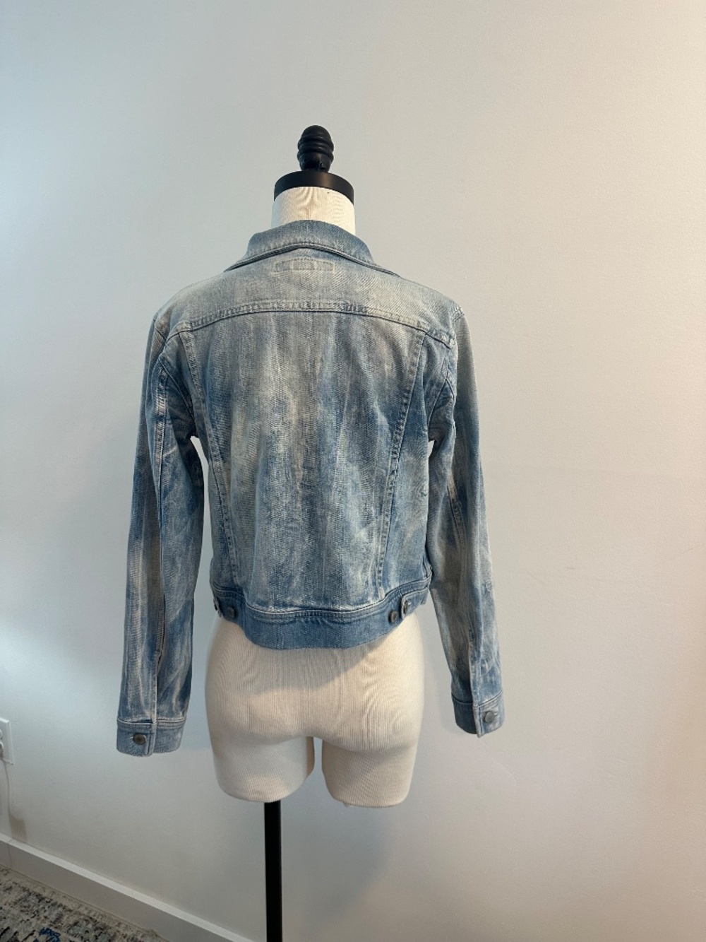 Ralph Lauren Light Wash Distressed Denim Jacket - Made in Italy - Picture 2 of 9